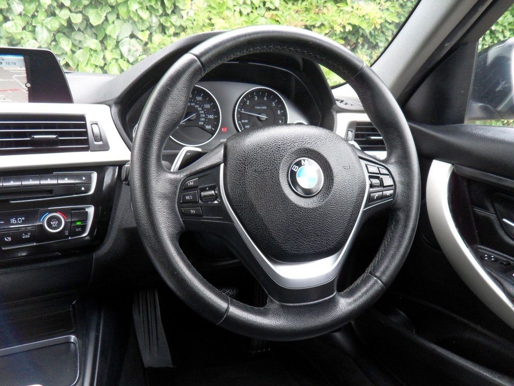 USED 2017 66 BMW 3 SERIES 2.0 330e 7.6kWh SE Saloon 4dr Petrol Plug-in Hybrid Auto Euro 6 (s/s) (252 ps) Black Sapphire - Dakota Leather