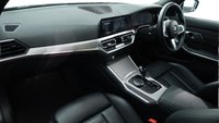 USED 2021 BMW 3 SERIES 2.0 320i M Sport Saloon 4dr Petrol Auto xDrive Euro 6 (s/s) (184 ps) 