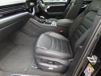 USED 2020 70 VOLKSWAGEN TOUAREG 3.0 TDI V6 Black Edition SUV 5dr Diesel Tiptronic 4Motion Euro 6 (s/s) (286 ps) 