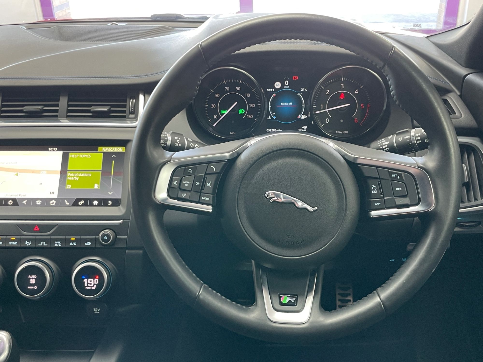 USED 2020 20 JAGUAR E-PACE 2.0 D150 R-Dynamic S SUV 5dr Diesel Manual Euro 6 (s/s) (150 ps) 