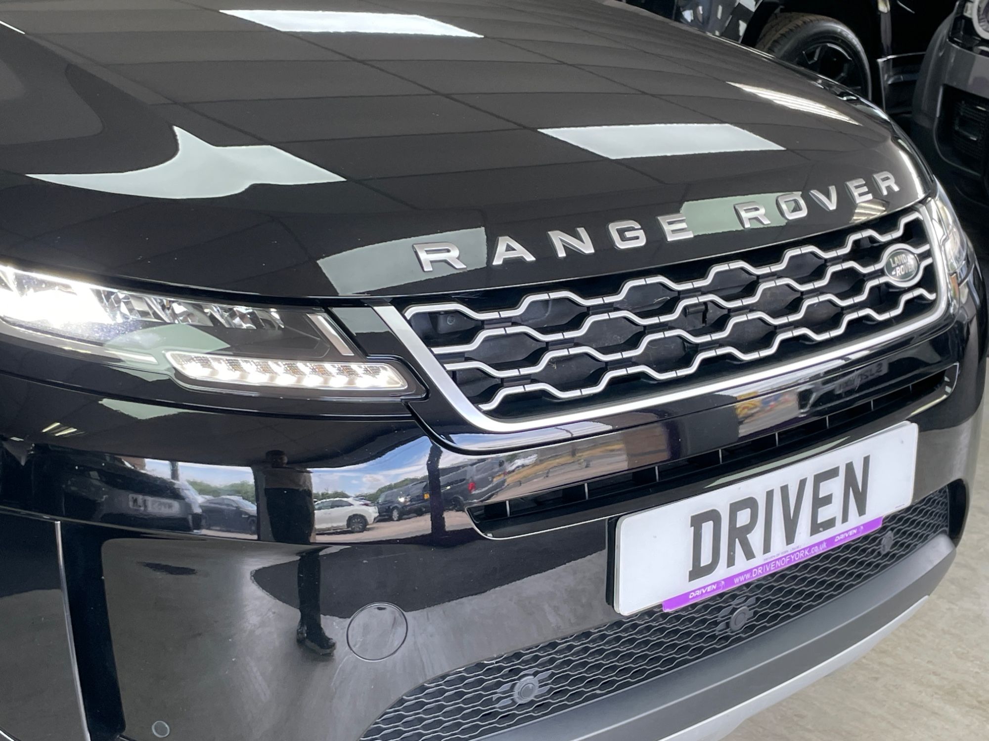 USED 2020 20 LAND ROVER RANGE ROVER EVOQUE 2.0 D150 SUV 5dr Diesel Manual FWD Euro 6 (s/s) (150 ps) 