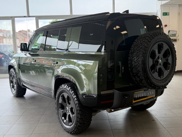 View our LAND ROVER DEFENDER 110