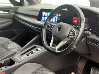 View our VOLKSWAGEN GOLF