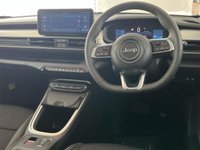 USED 2025 25 JEEP Avenger 54kWh e-Summit SUV 5dr Electric Auto (156 ps) 
