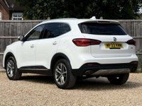 USED 2022 22 MG HS 1.5 MG HS Exclusive Semi-Auto 5dr Service History, Sat Nav