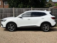 USED 2022 22 MG HS 1.5 MG HS Exclusive Semi-Auto 5dr Service History, Sat Nav