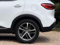 USED 2022 22 MG HS 1.5 MG HS Exclusive Semi-Auto 5dr Service History, Sat Nav