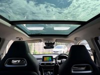USED 2022 22 MG HS 1.5 MG HS Exclusive Semi-Auto 5dr Service History, Sat Nav