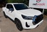 USED 2020 70 TOYOTA HILUX 2.4 D-4D Invincible Pickup Double Cab 4dr Diesel Auto 4WD Euro 6 (s/s) (150 ps) 