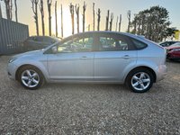 USED 2009 09 FORD FOCUS 1.6 Zetec Hatchback 5dr Petrol Manual (161 g/km, 99 bhp) LOW MILEAGE+FULL SERVICE