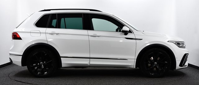 USED 2021 21 VOLKSWAGEN TIGUAN 2.0 TDI R-Line SUV 5dr Diesel DSG 4Motion Euro 6 (s/s) (200 ps) &pound;5k Extras | PanRoof | Leather