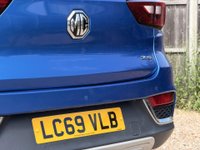 USED 2019 69 MG ZS 1.0 MG ZS Excite T Auto 5dr Parking Sensors Apple CarPlay