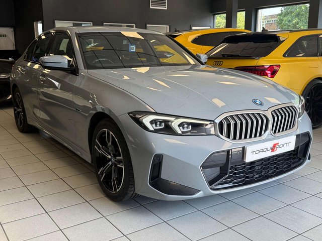 View our BMW 3 SERIES