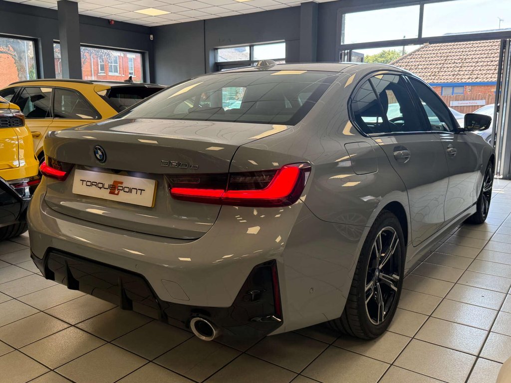 USED 2023 23 BMW 3 SERIES 2.0 330e M Sport Auto 4dr FSH + REVERSE CAM + CARPLAY