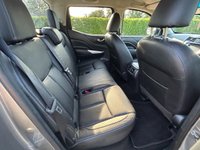 USED 2017 67 NISSAN NAVARA 2.3 dCi Tekna Pickup Double Cab 4dr Diesel Auto 4WD Euro 6 (190 ps) 90930 MILES