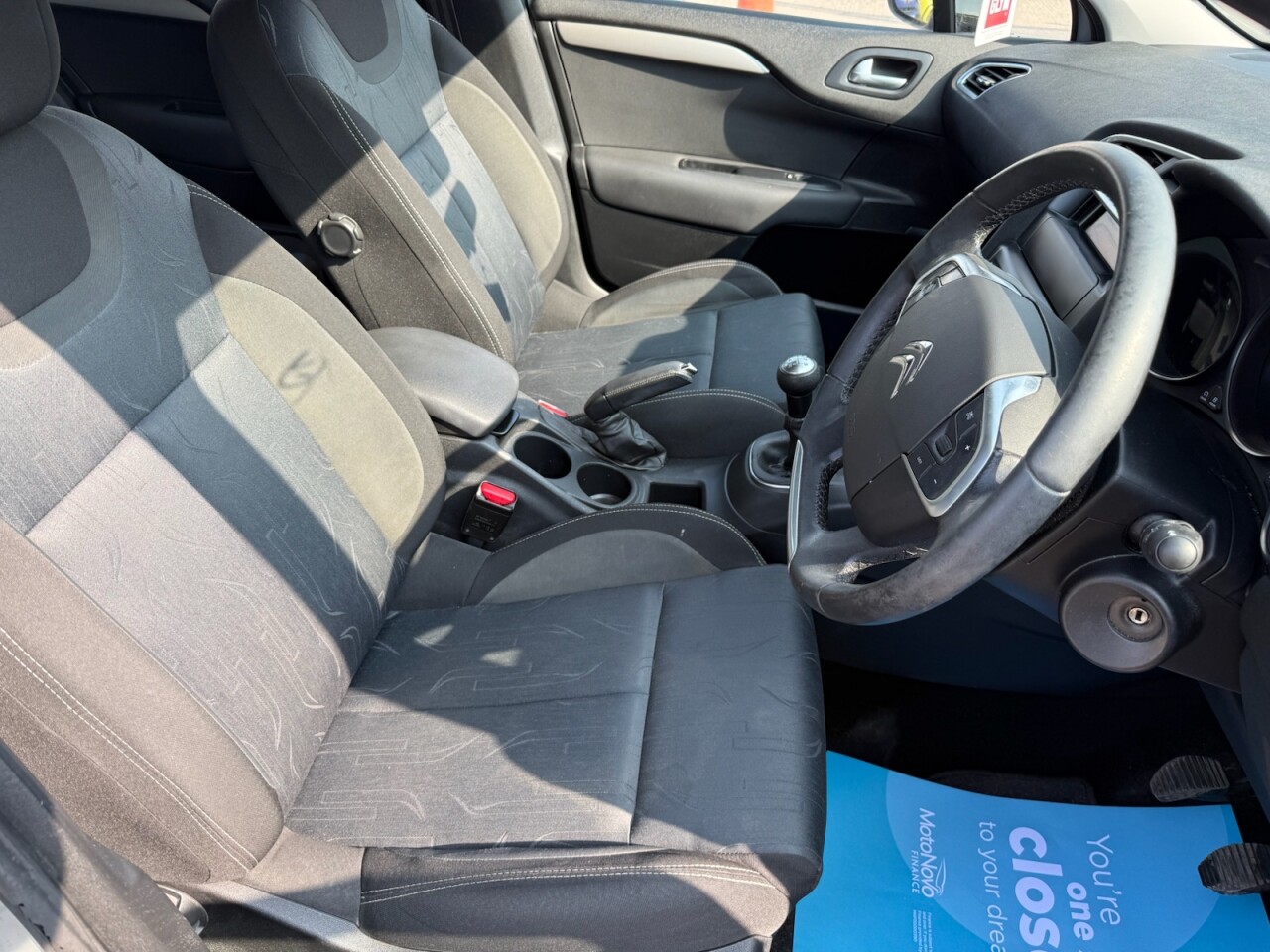 2013 Citroen C4 thumbnail 9