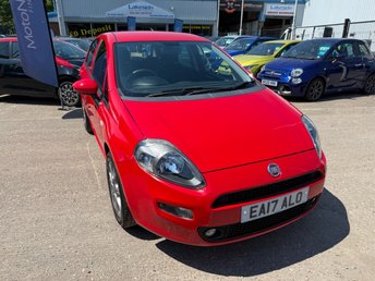 View our FIAT PUNTO