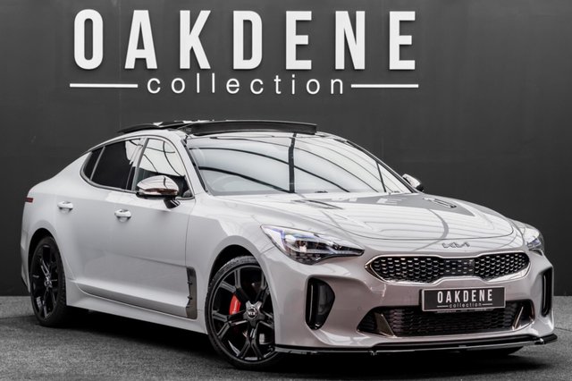 View our KIA STINGER