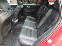 USED 2021 21 VOLVO V60 2.0 B4 MHEV R-Design Estate 5dr Diesel Hybrid Auto Euro 6 (s/s) (197 ps) 