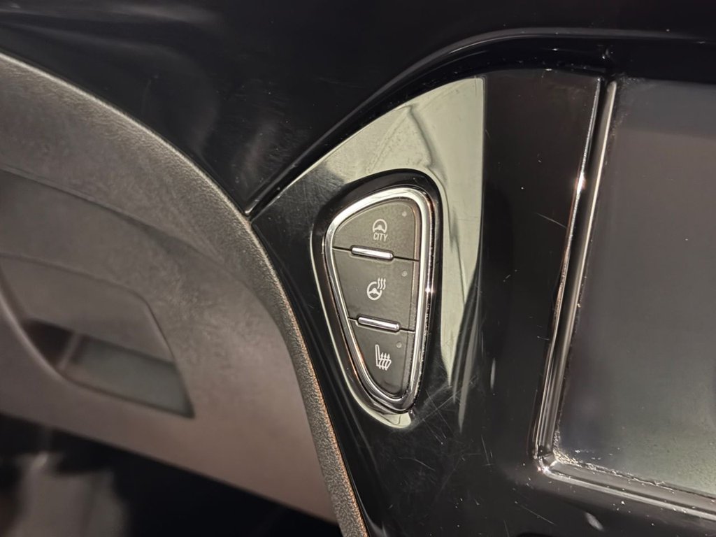 USED 2019 19 VAUXHALL CORSA 1.4i ecoTEC Griffin Hatchback 3dr Petrol Manual Euro 6 (90 ps) 