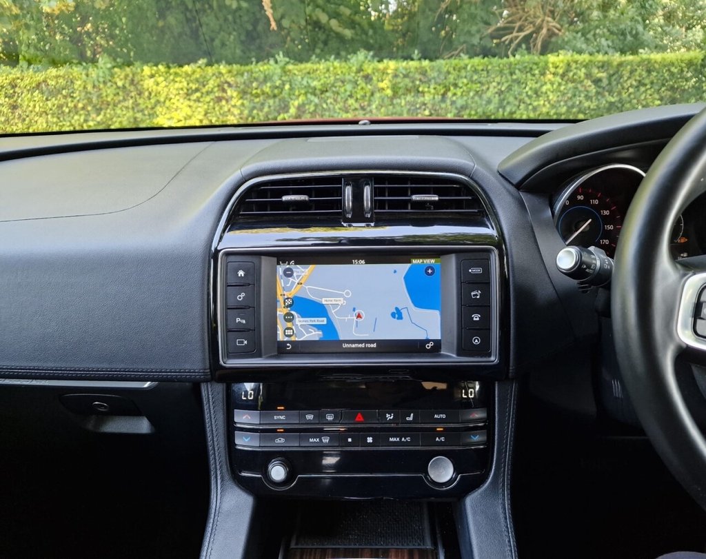 USED 2018 67 JAGUAR F-PACE 2.0 P250i Portfolio SUV 5dr Petrol Auto AWD Euro 6 (s/s) (250 ps) FINANCE AVAILABLE