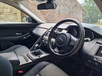 USED 2018 68 JAGUAR E-PACE 2.0 D150 SUV 5dr Diesel Manual AWD Euro 6 (s/s) (150 ps) FINANCE AVAILABLE