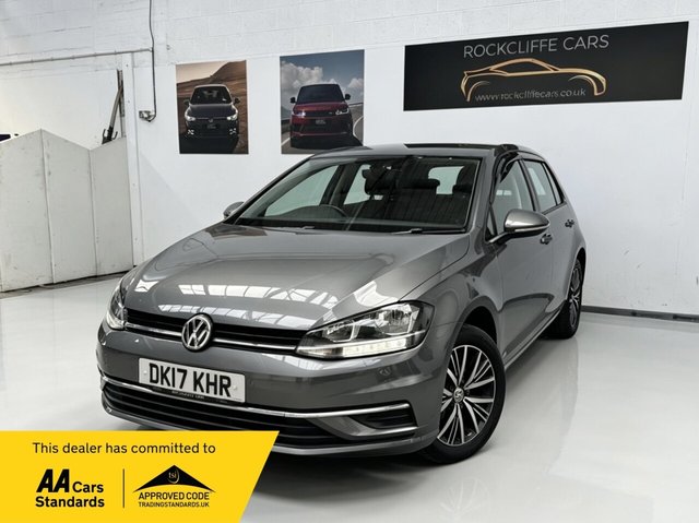 View our VOLKSWAGEN GOLF