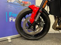 USED 2025 25 TRIUMPH Trident 660 TRIDENT 660 1 OWNER & 2330 MILES FROM NEW