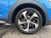USED 2017 67 HYUNDAI TUCSON 2.0 CRDi Blue Drive Premium SE SUV 5dr Diesel Manual Euro 6 (s/s) (136 ps) Buy with Complete Confidence from Sheriff Motors, All our vehicles are extensively road tested and thoroughly inspected prior to sale. Each vehicle comes with a new 1 year and we rectify all advisories and failures at no additional cost to our customers, plus a full oil and filter service. For added peace of mind, every car includes a 6 month complimentary RAC Warranty & 12 months Rac Breakdown Cover giving you complete confidence when you buy from Sheriff Motors.re