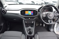 USED 2022 Y MG MG3 1.5 VTi-TECH Excite Hatchback 5dr Petrol Manual Euro 6 (s/s) (106 ps) FULL SERVICE HISTORY  .  APPLE CARPLAY  .  PARKING SENSORS