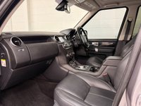 USED 2012 61 LAND ROVER DISCOVERY 4 3.0 SD V6 HSE SUV 5dr Diesel Auto 4WD Euro 5 (255 bhp) CAMBELT-SERVICE-MOT-HTD SEATS-H/K