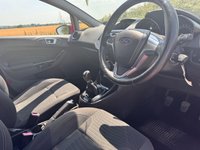 USED 2017 17 FORD FIESTA 1.0T EcoBoost Zetec Euro 6 (s/s) 5dr Just Serviced/ Â£20 Tax /2 Keys