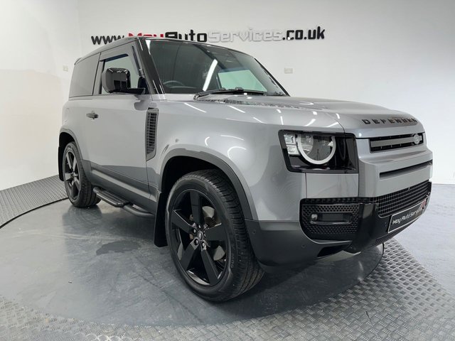 View our LAND ROVER DEFENDER 90