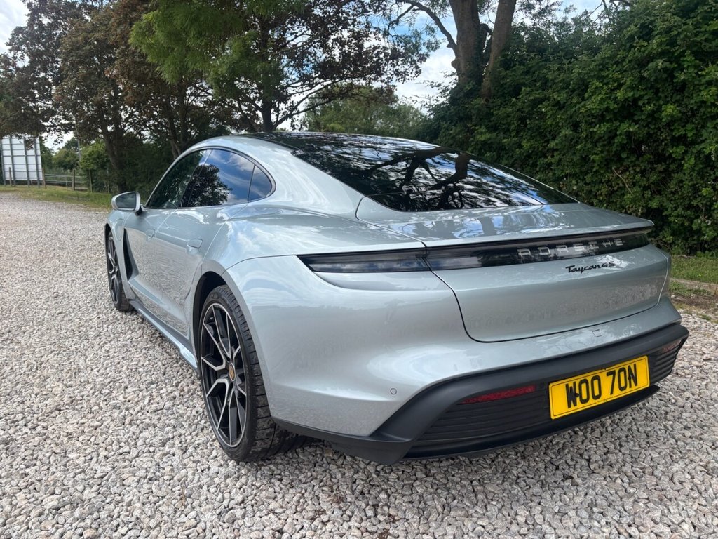 USED 2023 PORSCHE TAYCAN Performance Plus 93.4kWh 4S Saloon 4dr Electric Auto 4WD (11kW Charger) (571 ps) 