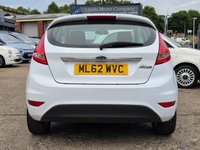 USED 2012 62 FORD FIESTA 1.25 Zetec Hatchback 3dr Petrol Manual (129 g/km, 81 bhp) LOW MILES + IDEAL FIRST CAR + MULTIMEDIA + ALLOYS + FSH + AC