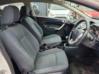 USED 2012 62 FORD FIESTA 1.25 Zetec Hatchback 3dr Petrol Manual (129 g/km, 81 bhp) LOW MILES + IDEAL FIRST CAR + MULTIMEDIA + ALLOYS + FSH + AC