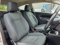 USED 2012 62 FORD FIESTA 1.25 Zetec Hatchback 3dr Petrol Manual (129 g/km, 81 bhp) LOW MILES + IDEAL FIRST CAR + MULTIMEDIA + ALLOYS + FSH + AC