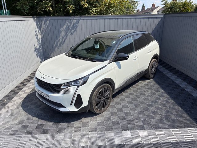View our PEUGEOT 3008