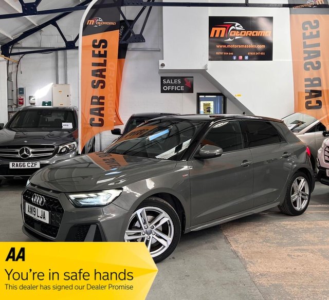 View our Audi A1 1.0 TFSI 30 S line Sportback S Tronic Euro 6 (s/s) 5dr