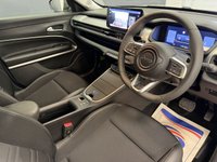 USED 2024 JEEP Avenger 1.2 e-Hybrid Summit SUV 5dr Petrol Hybrid e-DCT Euro 6 (s/s) (100 ps) ****LOW MILEAGE****
