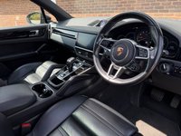 USED 2019 69 PORSCHE CAYENNE 3.0 V6 E-Hybrid 14.1kWh SUV 5dr Petrol Plug-in Hybrid TiptronicS 4WD Euro 6 (s/s) (3.6kW Charger) (462 ps) 
