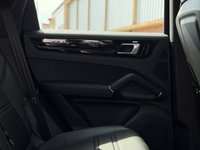 USED 2019 69 PORSCHE CAYENNE 3.0 V6 E-Hybrid 14.1kWh SUV 5dr Petrol Plug-in Hybrid TiptronicS 4WD Euro 6 (s/s) (3.6kW Charger) (462 ps) 