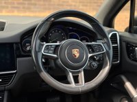 USED 2019 69 PORSCHE CAYENNE 3.0 V6 E-Hybrid 14.1kWh SUV 5dr Petrol Plug-in Hybrid TiptronicS 4WD Euro 6 (s/s) (3.6kW Charger) (462 ps) 