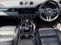 USED 2019 69 PORSCHE CAYENNE 3.0 V6 E-Hybrid 14.1kWh SUV 5dr Petrol Plug-in Hybrid TiptronicS 4WD Euro 6 (s/s) (3.6kW Charger) (462 ps) 