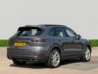 USED 2019 69 PORSCHE CAYENNE 3.0 V6 E-Hybrid 14.1kWh SUV 5dr Petrol Plug-in Hybrid TiptronicS 4WD Euro 6 (s/s) (3.6kW Charger) (462 ps) 