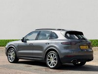 USED 2019 69 PORSCHE CAYENNE 3.0 V6 E-Hybrid 14.1kWh SUV 5dr Petrol Plug-in Hybrid TiptronicS 4WD Euro 6 (s/s) (3.6kW Charger) (462 ps) 