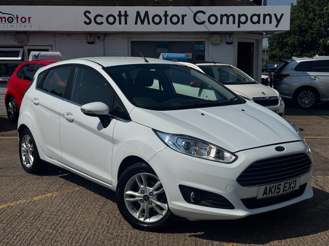 View our Ford Fiesta 1.25 Zetec Hatchback 5dr Petrol Manual Euro 6 (82 ps)