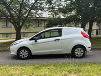 USED 2010 60 FORD FIESTA VAN 1.6 TDCi ECOnetic Panel Van 3dr Diesel Manual (110 g/km, 94 bhp) 