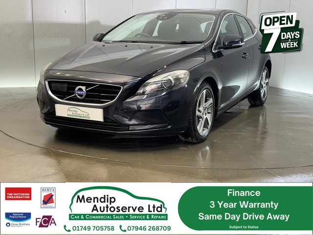 View our VOLVO V40