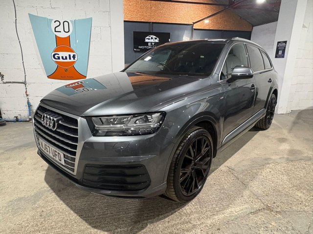 View our AUDI Q7